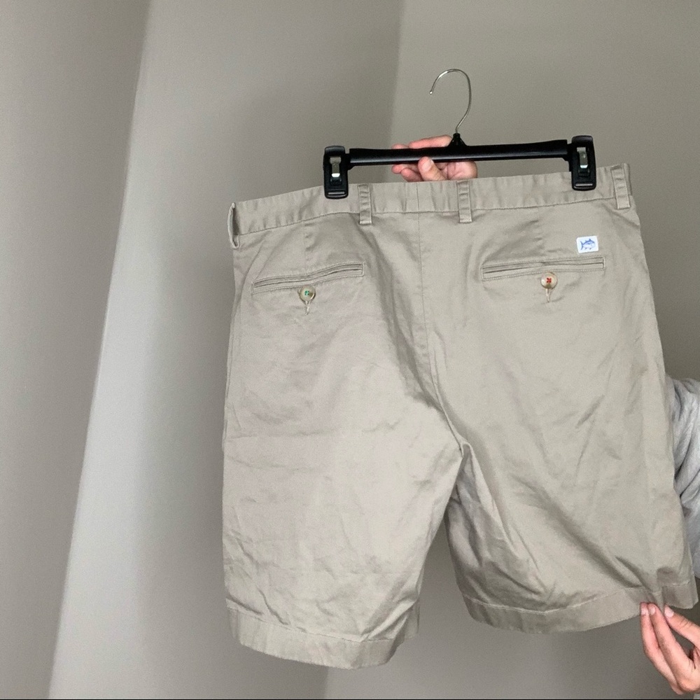 Men’s Classic Fit Southern Tide Dress Shorts